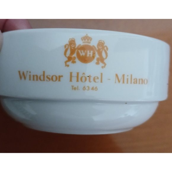 Winsord Hotel Milano Ashtray Italy - Picture 3 of 8
